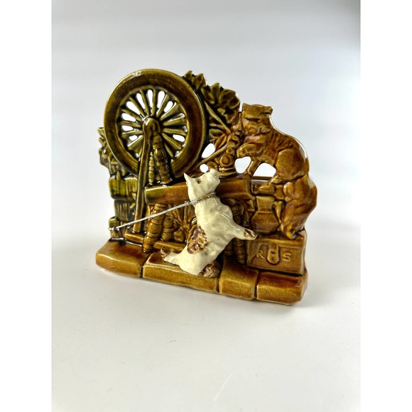 1950's McCoy Pottery Planter Dog And Cat At The Spinning Wheel 6.5" Tall - Picture 2 of 11